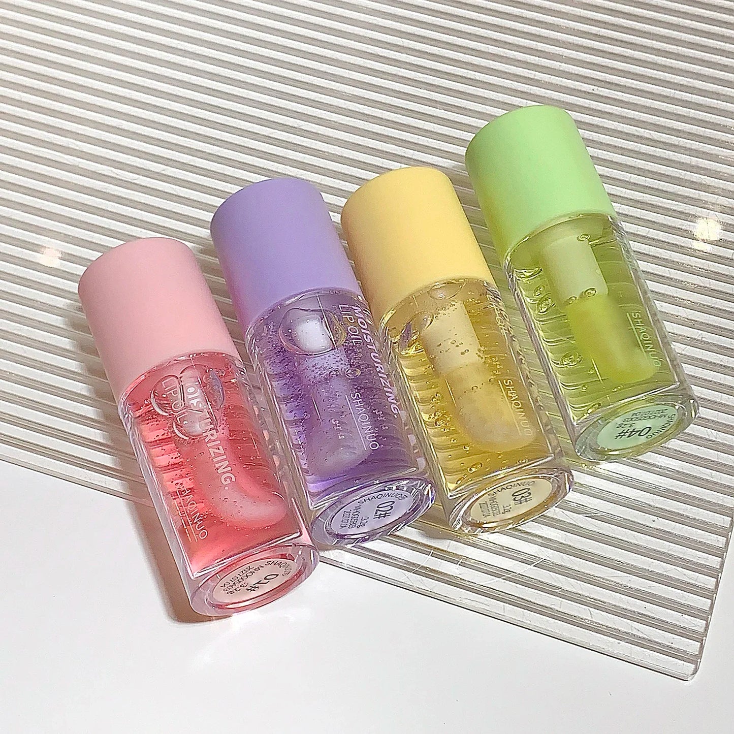Light Lip Gloss Moisturizer Transparent by Wany Beauty